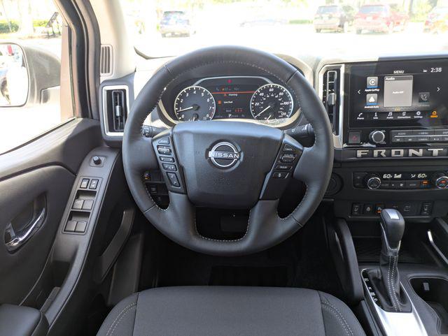 2025 Nissan Frontier Crew Cab SV 4x2