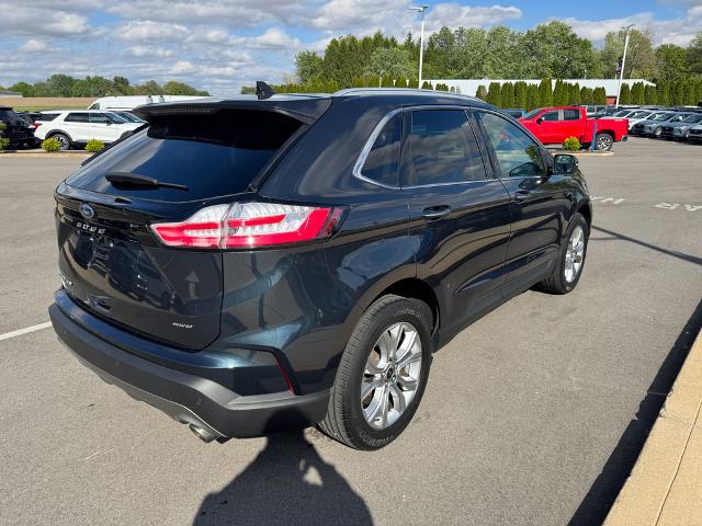 2023 Ford Edge Titanium