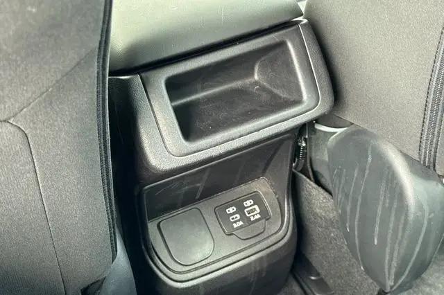 2023 Subaru Ascent Base 8-Passenger