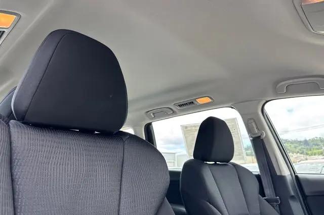 2023 Subaru Ascent Base 8-Passenger