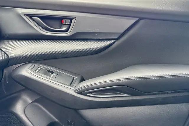 2023 Subaru Ascent Base 8-Passenger