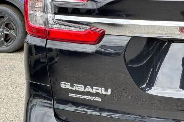 2023 Subaru Ascent Base 8-Passenger
