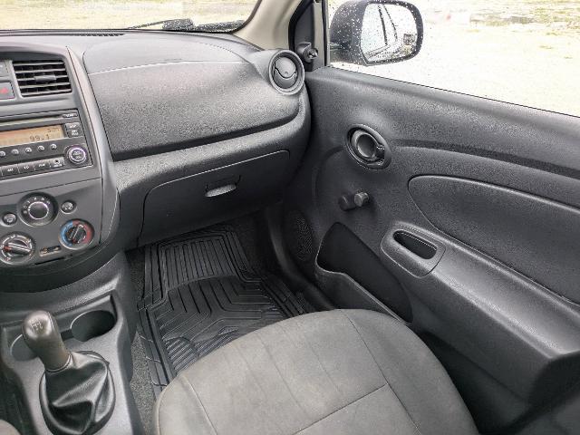 2015 Nissan Versa 1.6 S