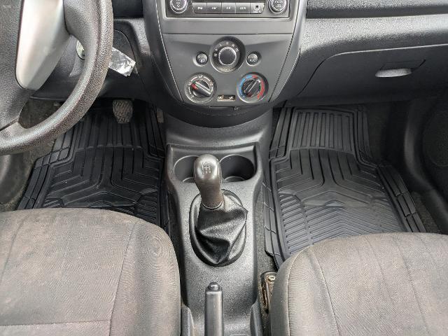 2015 Nissan Versa 1.6 S