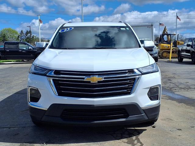2023 Chevrolet Traverse AWD LT Cloth