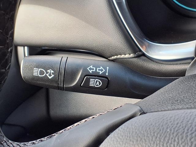 2023 Chevrolet Traverse AWD LT Cloth
