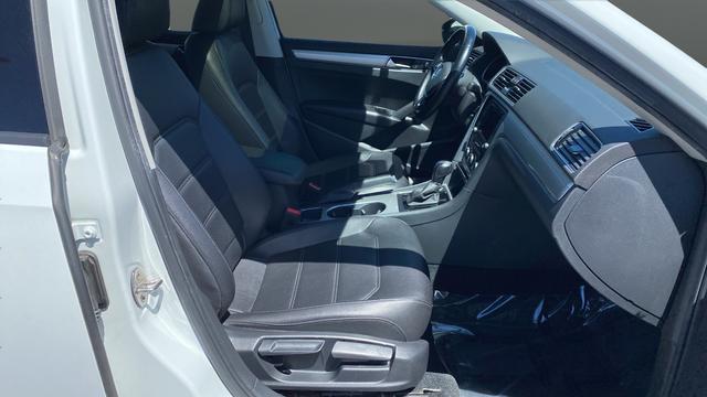 2019 Volkswagen Passat 2.0T Wolfsburg Edition