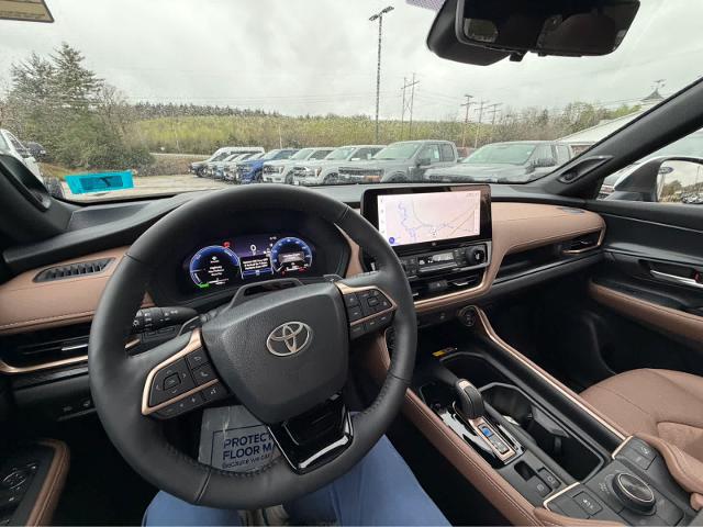 2025 Toyota Grand Highlander Hybrid Platinum MAX
