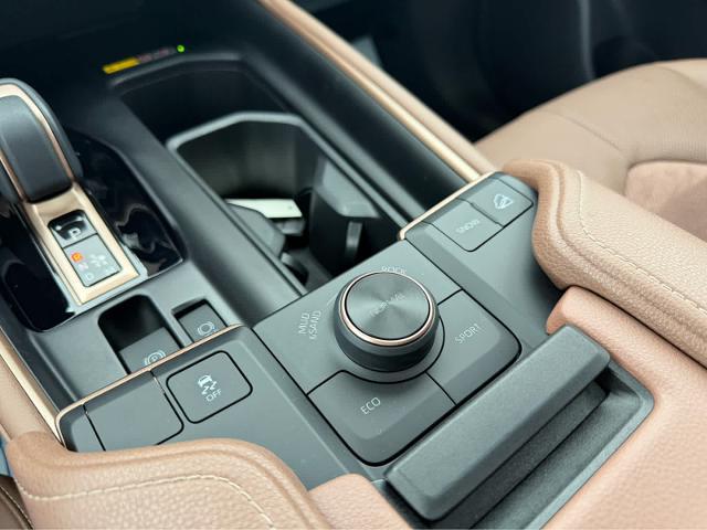 2025 Toyota Grand Highlander Hybrid Platinum MAX