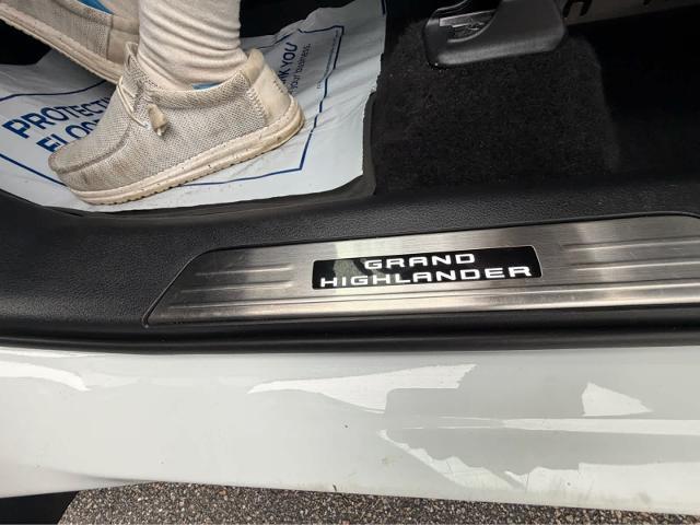 2025 Toyota Grand Highlander Hybrid Platinum MAX