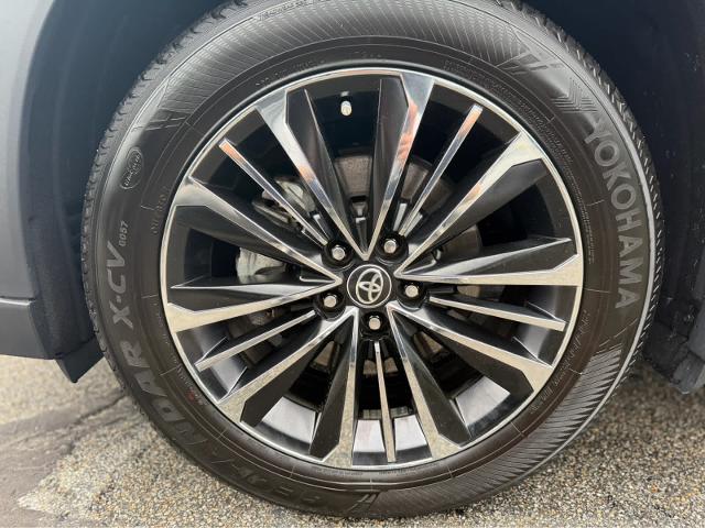 2025 Toyota Grand Highlander Hybrid Platinum MAX