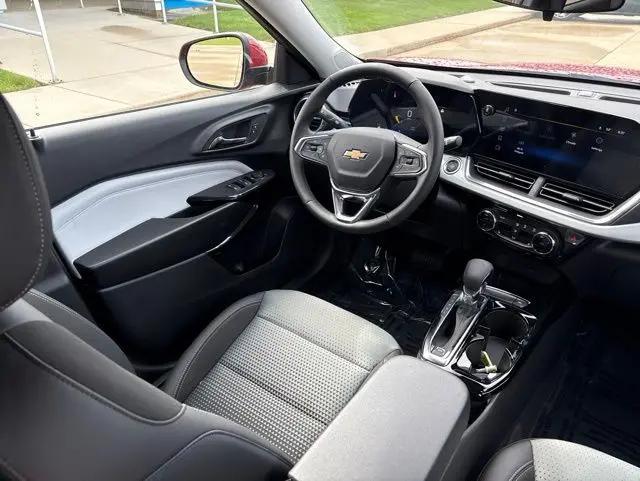 2026 Chevrolet Trax FWD LT