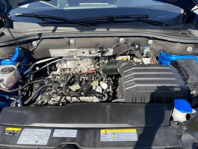 2024 Volkswagen Atlas Cross Sport 2.0T SE w/Technology