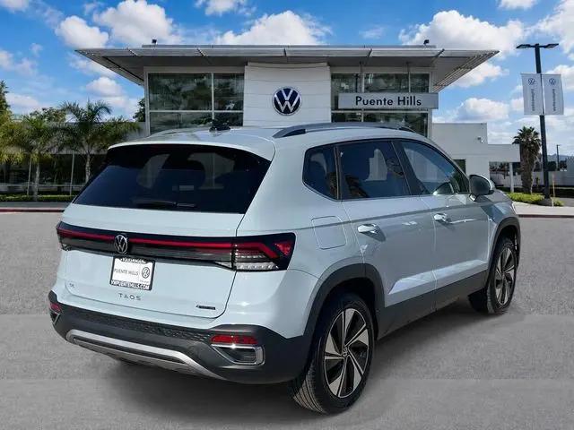 2026 Volkswagen Taos SE