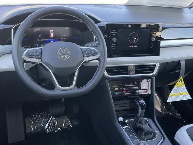 2026 Volkswagen Taos SE