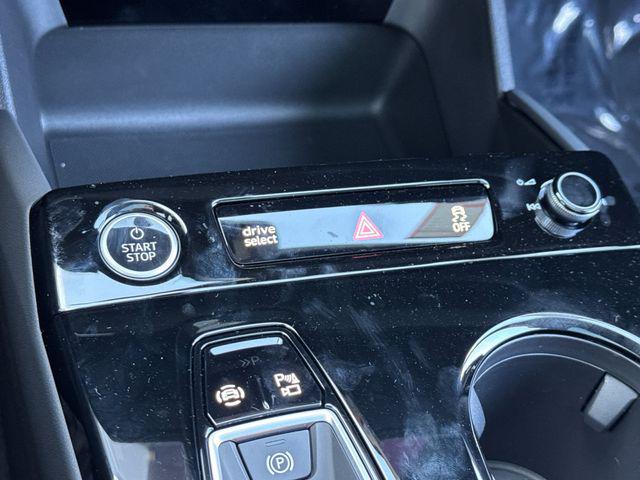 2027 Audi Q6 e-tron Premium Plus