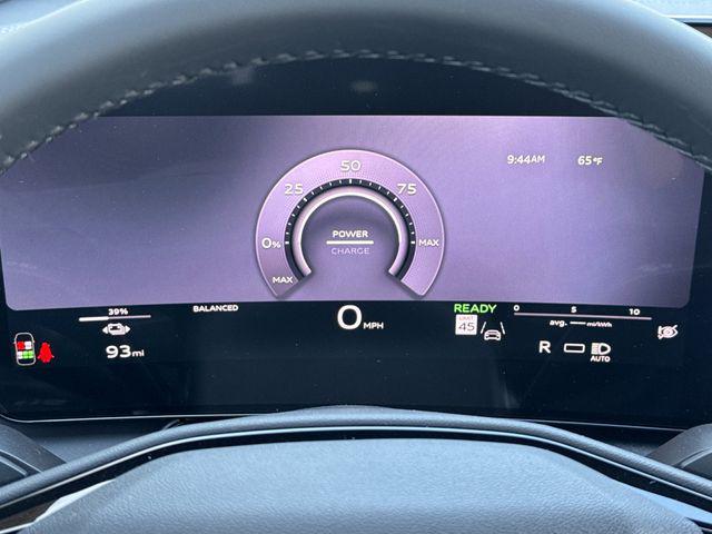 2027 Audi Q6 e-tron Premium Plus