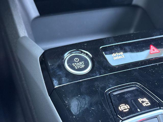 2027 Audi Q6 e-tron Premium Plus