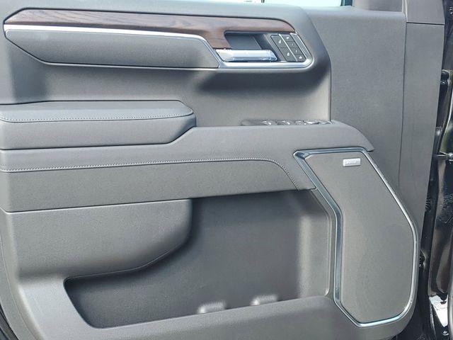 2026 GMC Sierra 1500 Crew Cab, Short Bed, SLT, 4WD