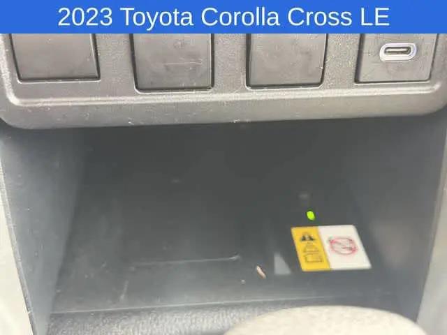 2023 Toyota Corolla Cross LE