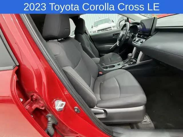 2023 Toyota Corolla Cross LE