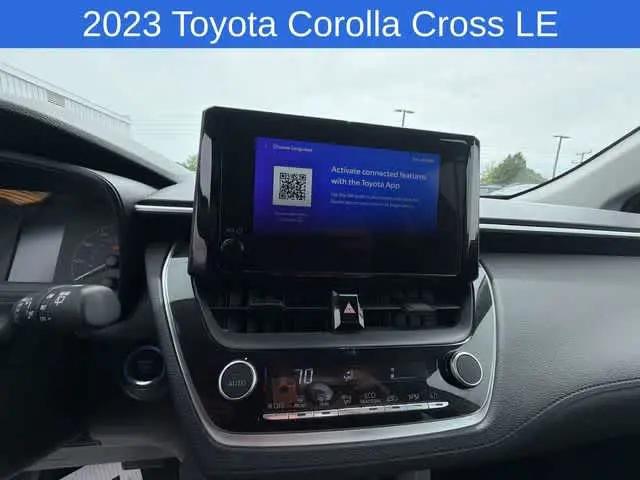 2023 Toyota Corolla Cross LE