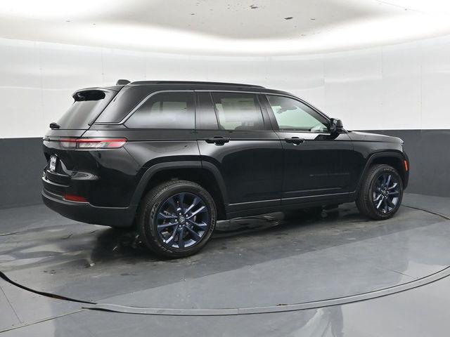 2026 Jeep Grand Cherokee 85th Anniversary Edition