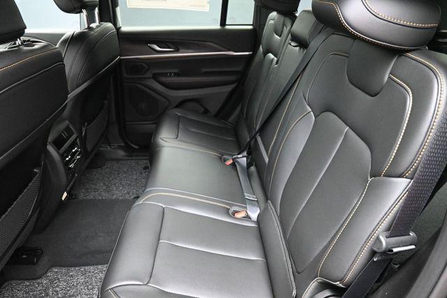 2026 Jeep Grand Cherokee 85th Anniversary Edition