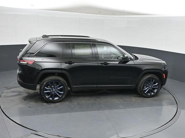 2026 Jeep Grand Cherokee 85th Anniversary Edition