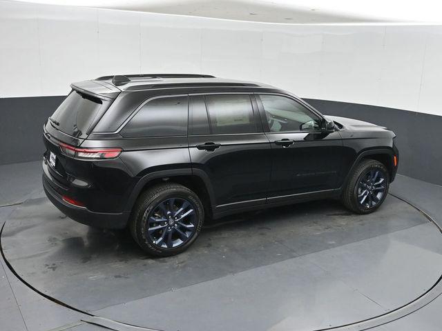 2026 Jeep Grand Cherokee 85th Anniversary Edition