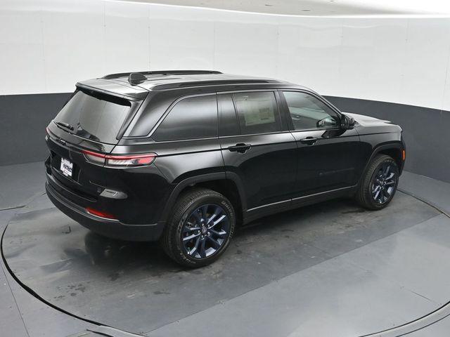 2026 Jeep Grand Cherokee 85th Anniversary Edition