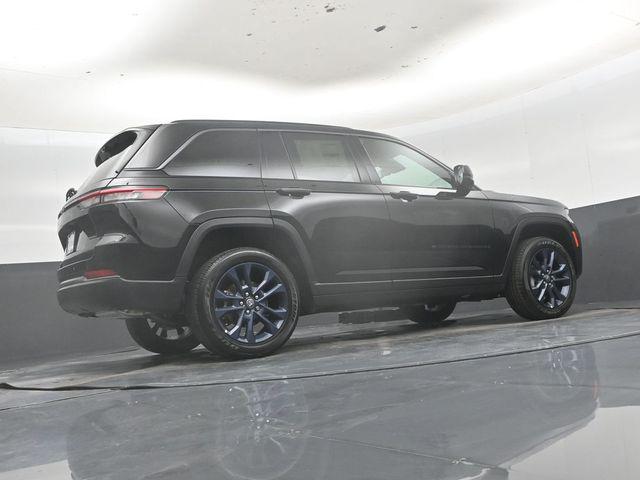 2026 Jeep Grand Cherokee 85th Anniversary Edition