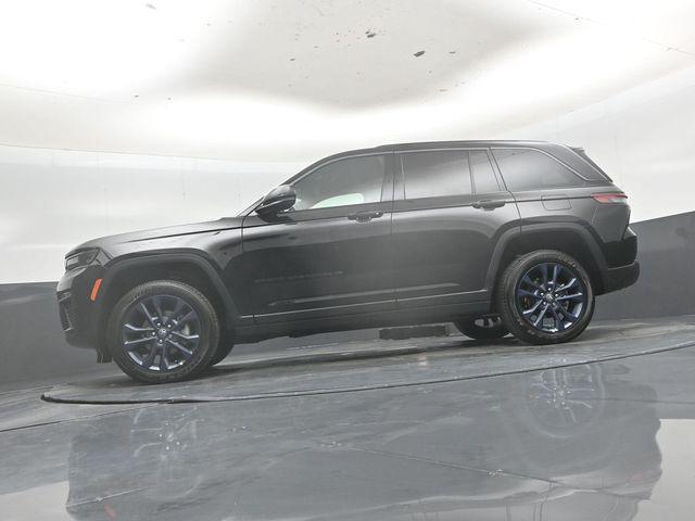2026 Jeep Grand Cherokee 85th Anniversary Edition