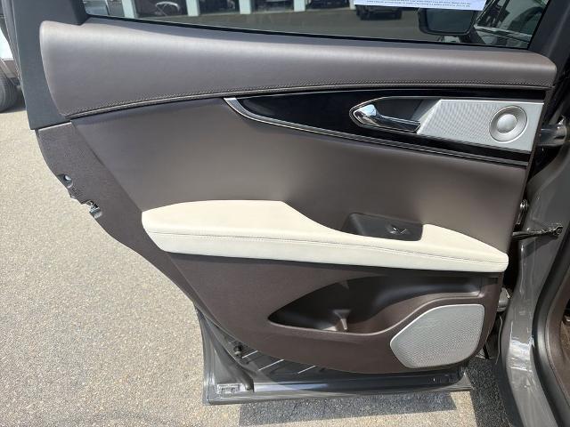 2023 Lincoln Nautilus Black Label