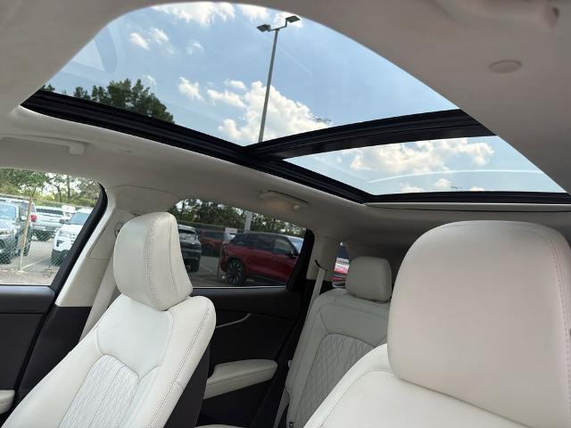 2023 Lincoln Nautilus Black Label
