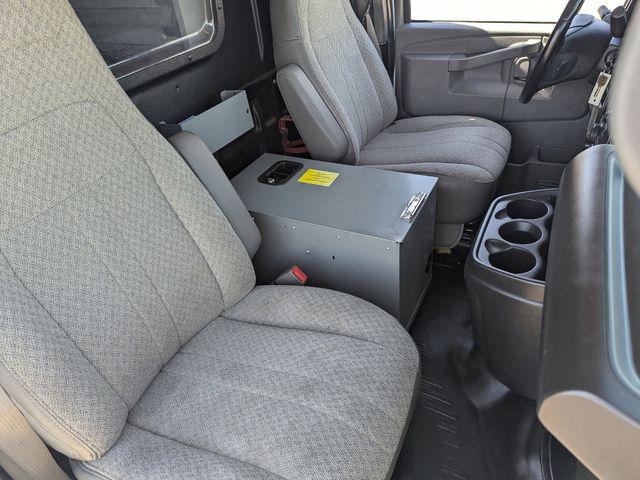 2023 GMC Savana Cargo RWD 2500 Extended Wheelbase Work Van