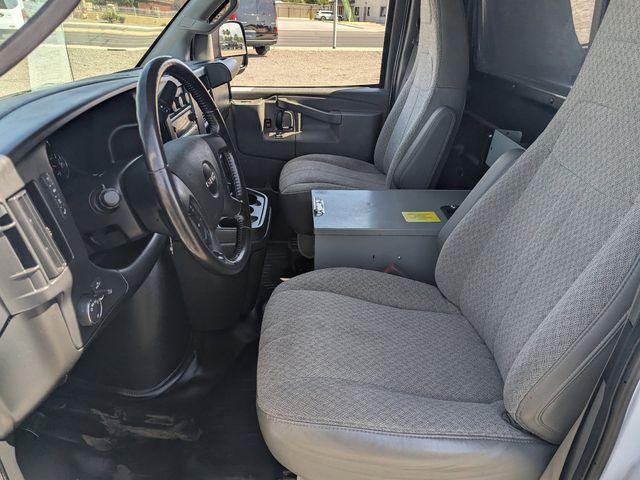 2023 GMC Savana Cargo RWD 2500 Extended Wheelbase Work Van