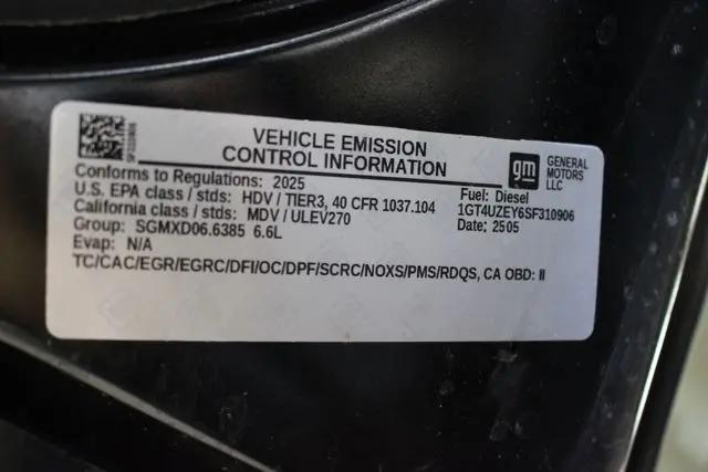 2025 GMC Sierra 2500HD Crew Cab, Standard Bed, AT4X, 4WD