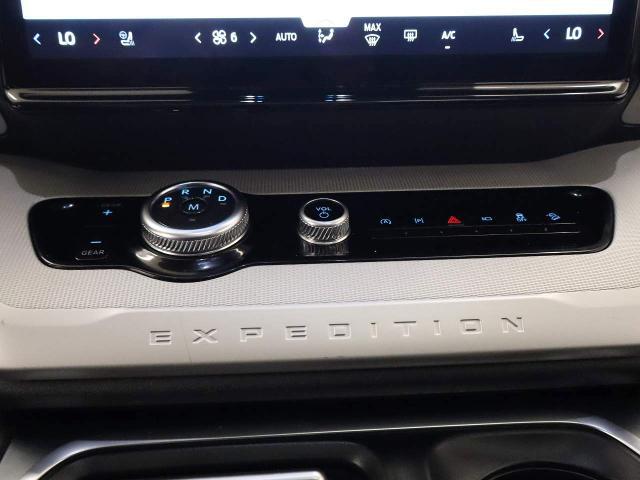 2025 Ford Expedition Active MAX