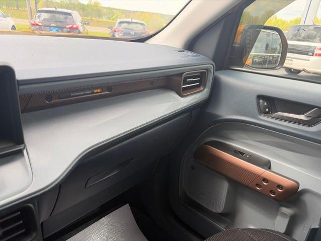 2023 Ford Maverick Lariat
