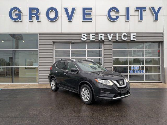 2017 Nissan Rogue SV for sale in Grove City, PA
