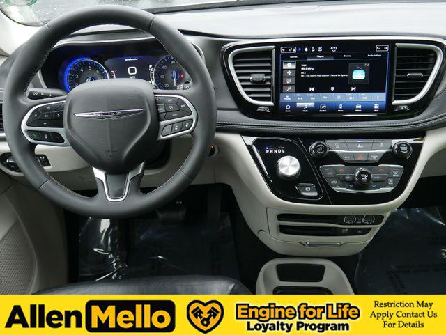 2022 Chrysler Pacifica Touring L AWD