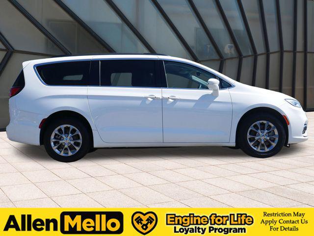 2022 Chrysler Pacifica Touring L AWD