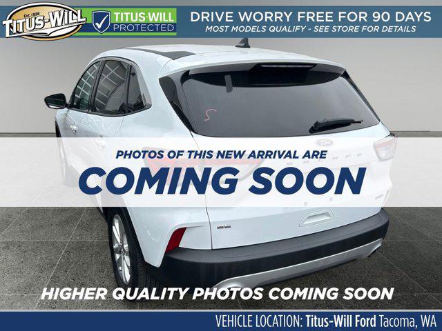 2022 Ford Escape SE Hybrid