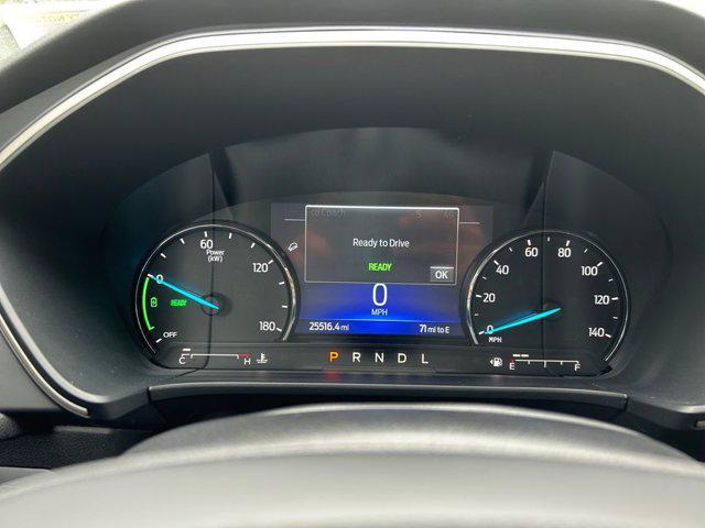 2022 Ford Escape SE Hybrid