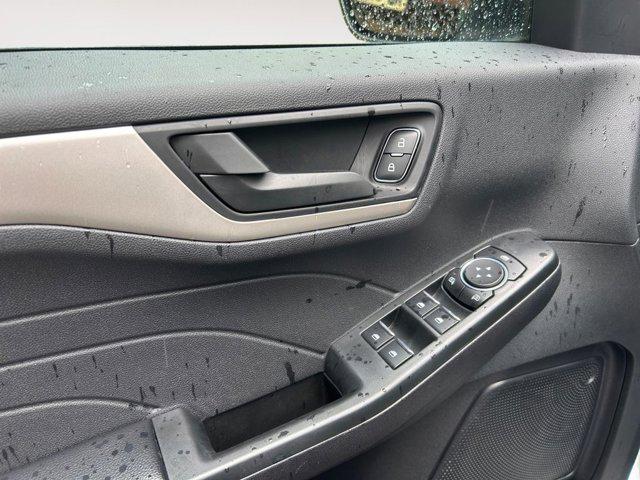 2022 Ford Escape SE Hybrid