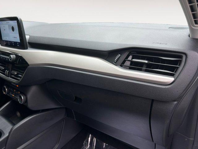 2022 Ford Escape SE Hybrid