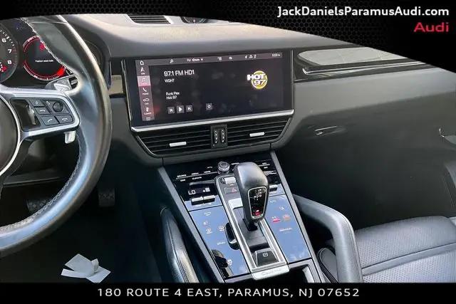 2021 Porsche Cayenne Cayenne