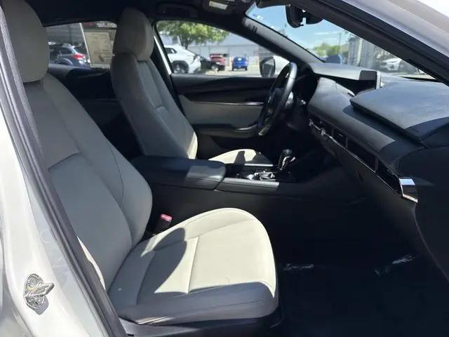 2019 Mazda Mazda3 Preferred Package
