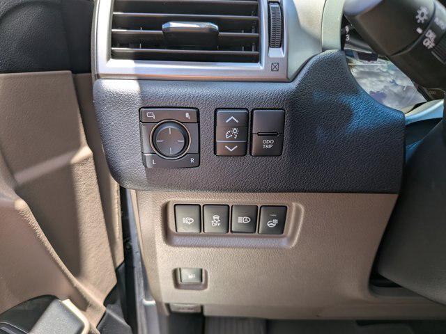 2023 Lexus GX GX 460 Premium